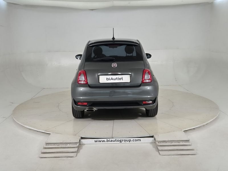 https://cdn-dk.caraffinity.it/dealer/datafiles/vehicle/images/800/1452/PfxGFq4mfaG27vCq.jpg