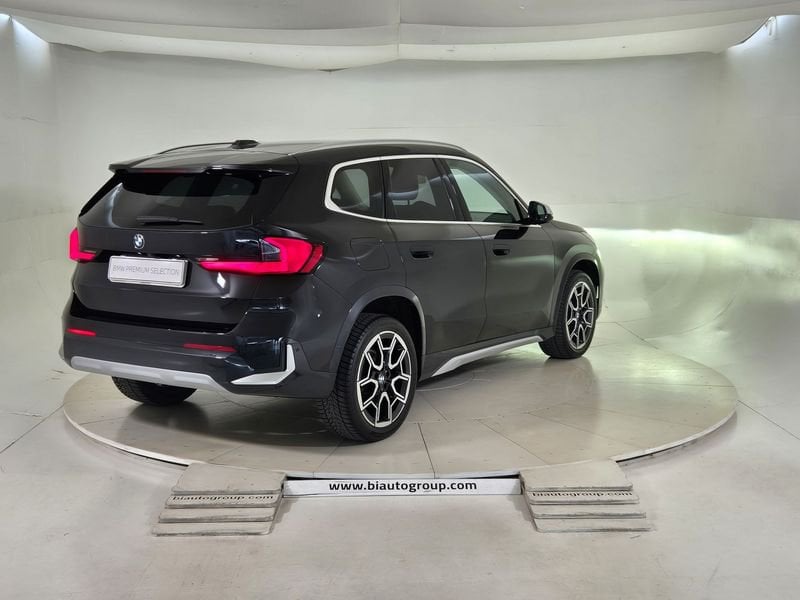 https://cdn-dk.caraffinity.it/dealer/datafiles/vehicle/images/800/1452/Q9V47Xx1lUdtKnEq.jpg