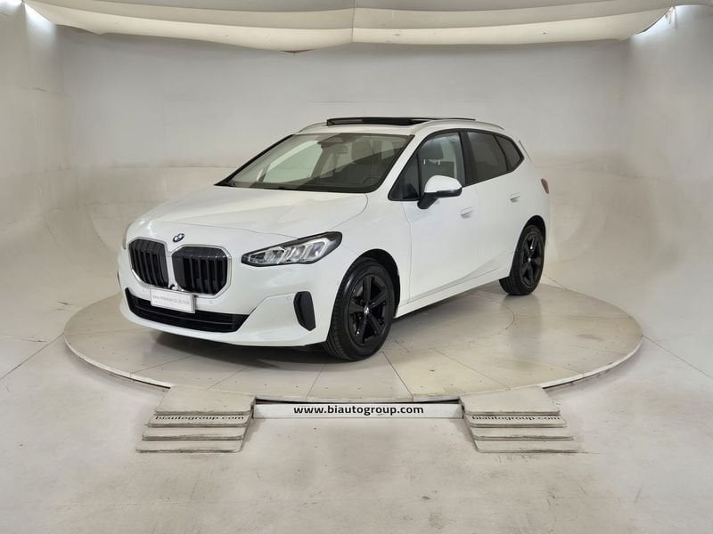 https://cdn-dk.caraffinity.it/dealer/datafiles/vehicle/images/800/1452/QH9jZ4T2QpWHVqVR.jpg?format=jpeg