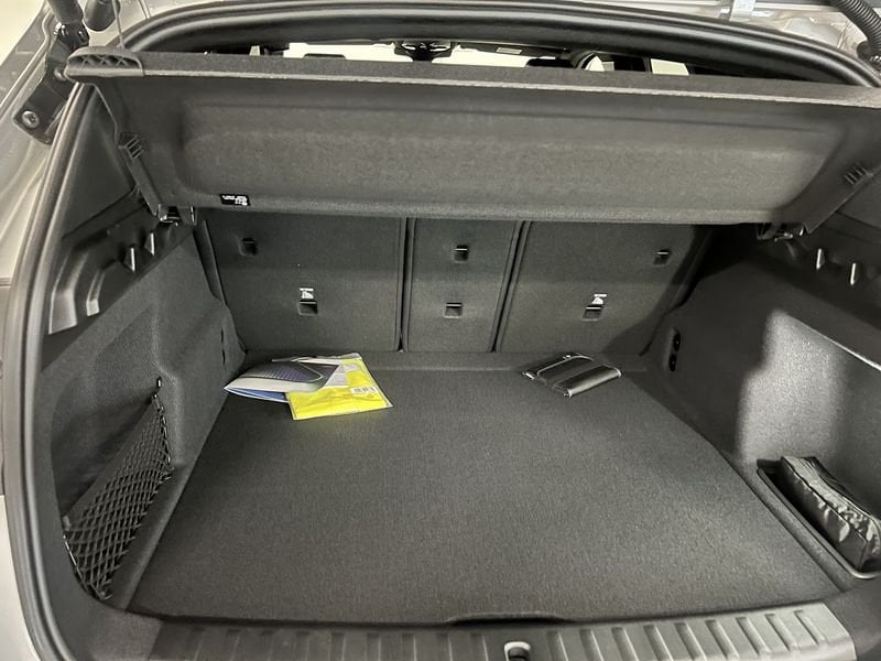 https://cdn-dk.caraffinity.it/dealer/datafiles/vehicle/images/800/1452/QgRdOhDonoVoxTmd.jpeg