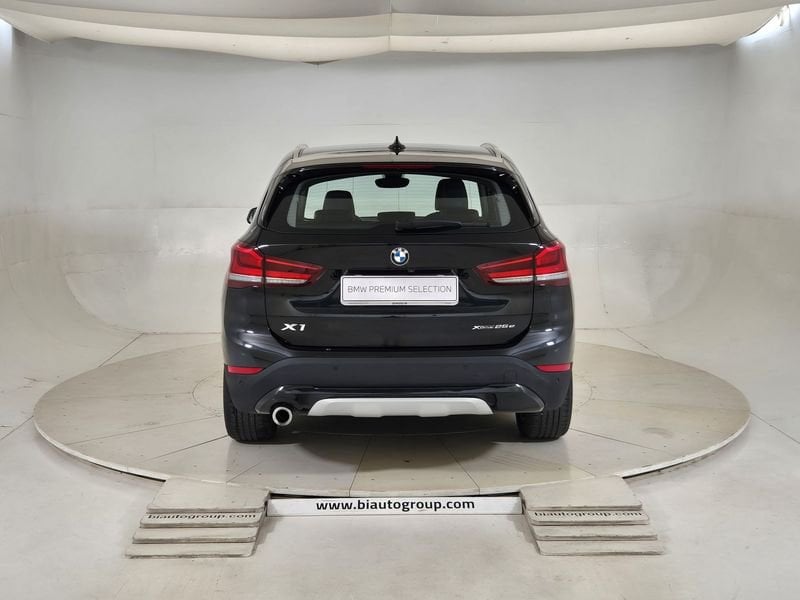 https://cdn-dk.caraffinity.it/dealer/datafiles/vehicle/images/800/1452/QsD1OHRWAKhUUtTr.jpg