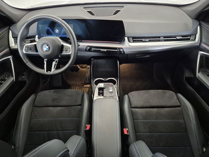 https://cdn-dk.caraffinity.it/dealer/datafiles/vehicle/images/800/1452/R9Lg98HvQo5inVpm.jpg