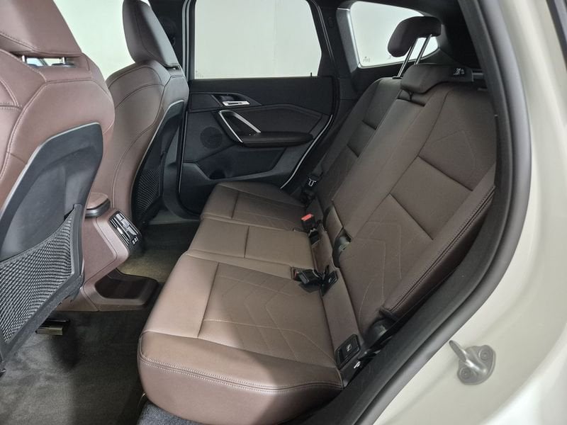 https://cdn-dk.caraffinity.it/dealer/datafiles/vehicle/images/800/1452/RT9eP7joiMyyVRIH.jpg