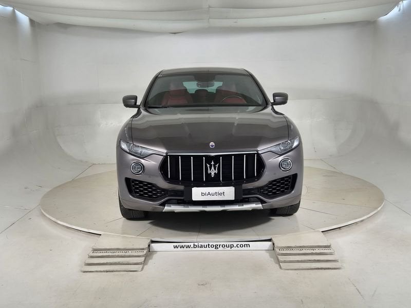 https://cdn-dk.caraffinity.it/dealer/datafiles/vehicle/images/800/1452/RgRbKP63ePXDYRkc.jpg