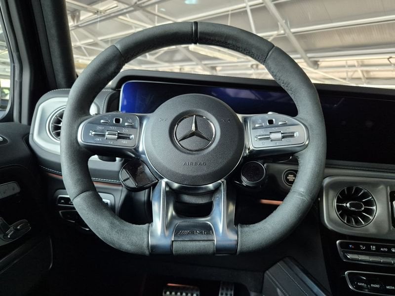 https://cdn-dk.caraffinity.it/dealer/datafiles/vehicle/images/800/1452/S492TRBea6Pq0NRQ.jpg