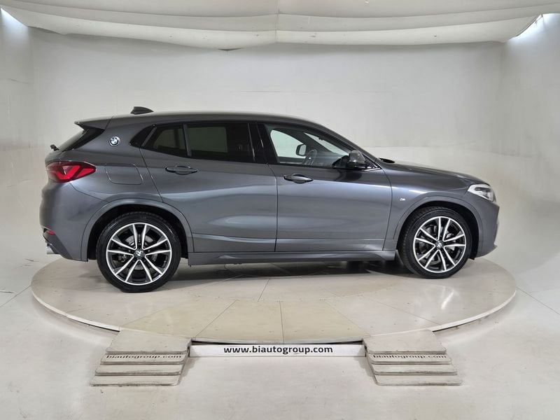 https://cdn-dk.caraffinity.it/dealer/datafiles/vehicle/images/800/1452/SZQsg9lGFAss8g9F.jpg