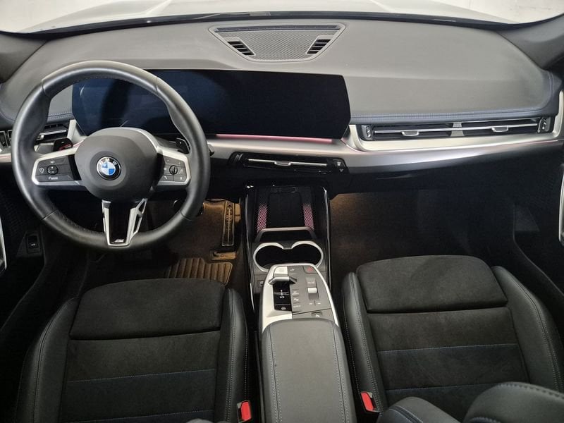 https://cdn-dk.caraffinity.it/dealer/datafiles/vehicle/images/800/1452/Sl7MKB4yMRtBvKc3.jpg