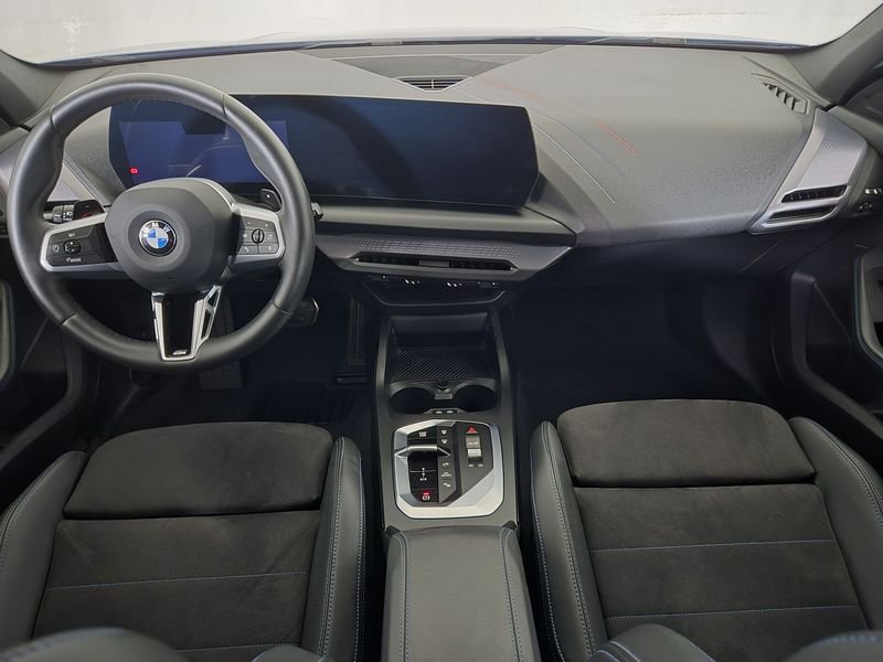 https://cdn-dk.caraffinity.it/dealer/datafiles/vehicle/images/800/1452/TG0738HozBHBcRAk.jpg