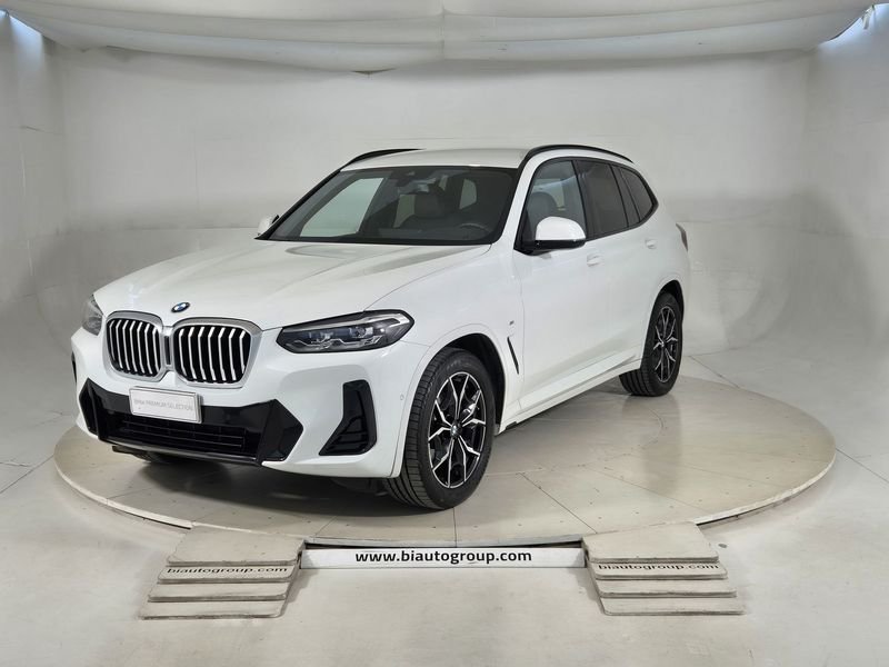 https://cdn-dk.caraffinity.it/dealer/datafiles/vehicle/images/800/1452/TXUXIvFh8FT65LCA.jpg?format=jpeg