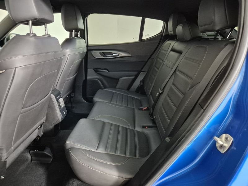 https://cdn-dk.caraffinity.it/dealer/datafiles/vehicle/images/800/1452/TcLnNrlveo9O4jTD.jpg