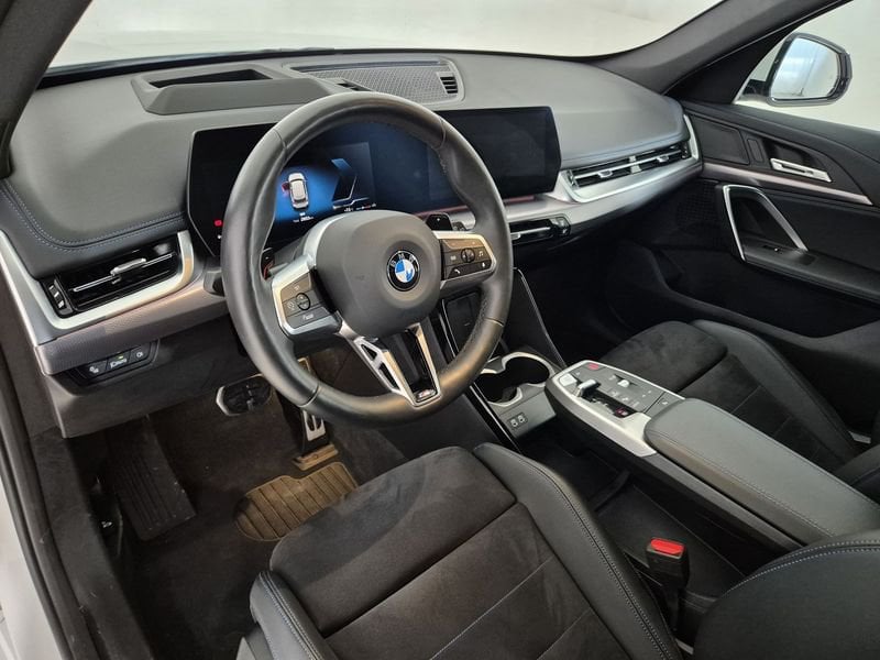 https://cdn-dk.caraffinity.it/dealer/datafiles/vehicle/images/800/1452/V2INRfuo2k1wvVri.jpg