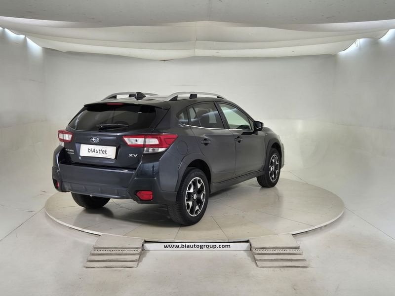 https://cdn-dk.caraffinity.it/dealer/datafiles/vehicle/images/800/1452/V6yfrZN7vOCku3Gh.jpg