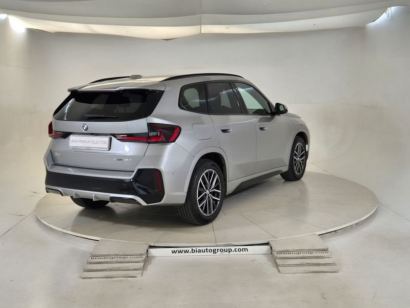 https://cdn-dk.caraffinity.it/dealer/datafiles/vehicle/images/800/1452/W4P3x3IdE2RERmP8.jpg