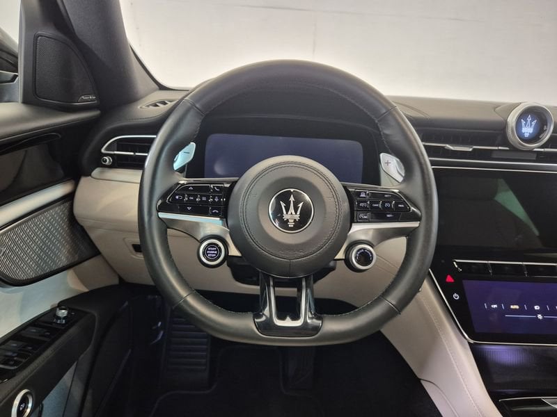 https://cdn-dk.caraffinity.it/dealer/datafiles/vehicle/images/800/1452/W6MuA8gkoDBo65cC.jpg