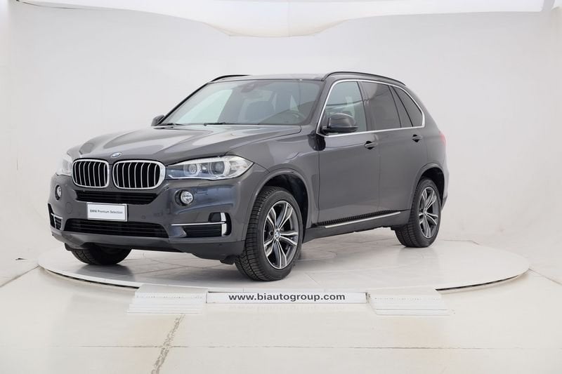 https://cdn-dk.caraffinity.it/dealer/datafiles/vehicle/images/800/1452/WFq0zQRjBhwB2drq.JPG?format=jpeg