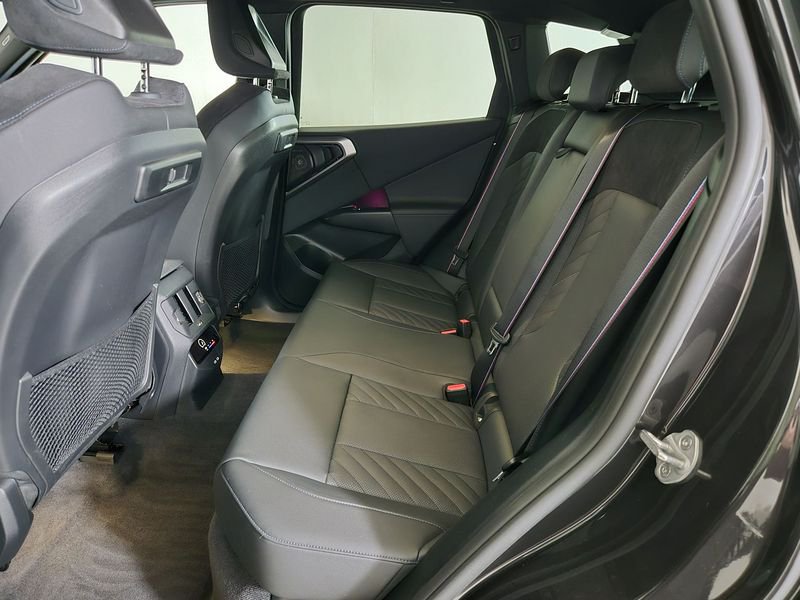 https://cdn-dk.caraffinity.it/dealer/datafiles/vehicle/images/800/1452/XsCUNYzu3gsz4oYa.jpg