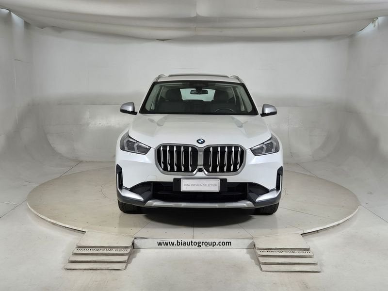 https://cdn-dk.caraffinity.it/dealer/datafiles/vehicle/images/800/1452/XtCs1i0whqiZHi48.jpg