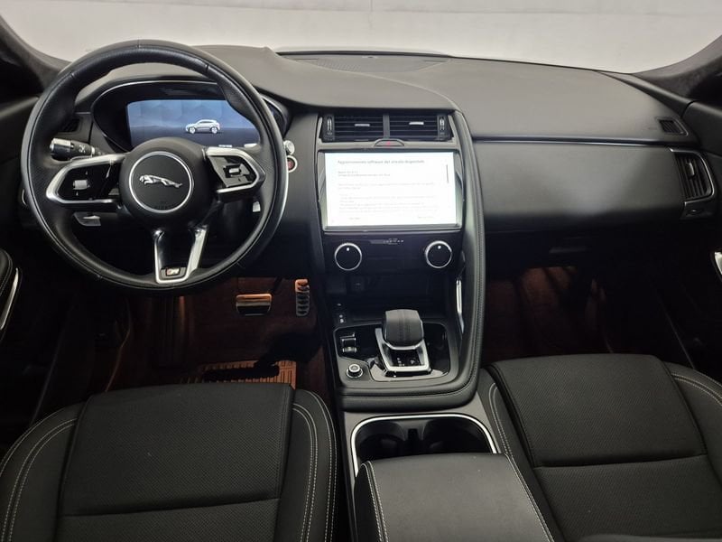 https://cdn-dk.caraffinity.it/dealer/datafiles/vehicle/images/800/1452/YCy48ONFMgAc4o41.jpg