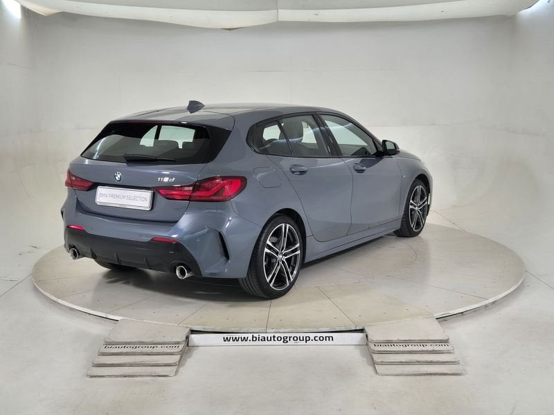 https://cdn-dk.caraffinity.it/dealer/datafiles/vehicle/images/800/1452/ZUIk4fGOJAhpcmMY.jpg