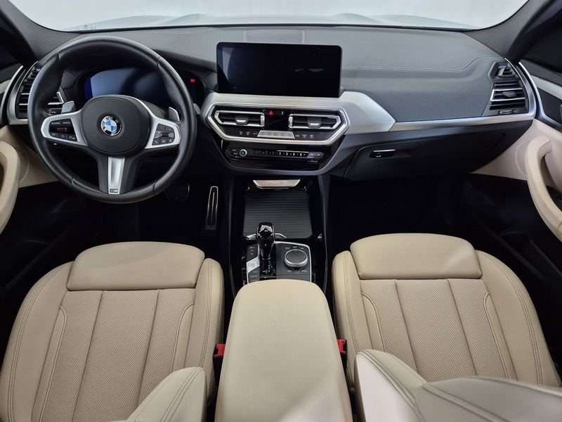 https://cdn-dk.caraffinity.it/dealer/datafiles/vehicle/images/800/1452/aVWB7JYUYwauhwF1.jpg
