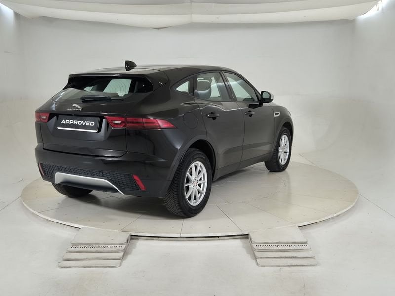 https://cdn-dk.caraffinity.it/dealer/datafiles/vehicle/images/800/1452/apsveQglYLXIg8G0.jpg
