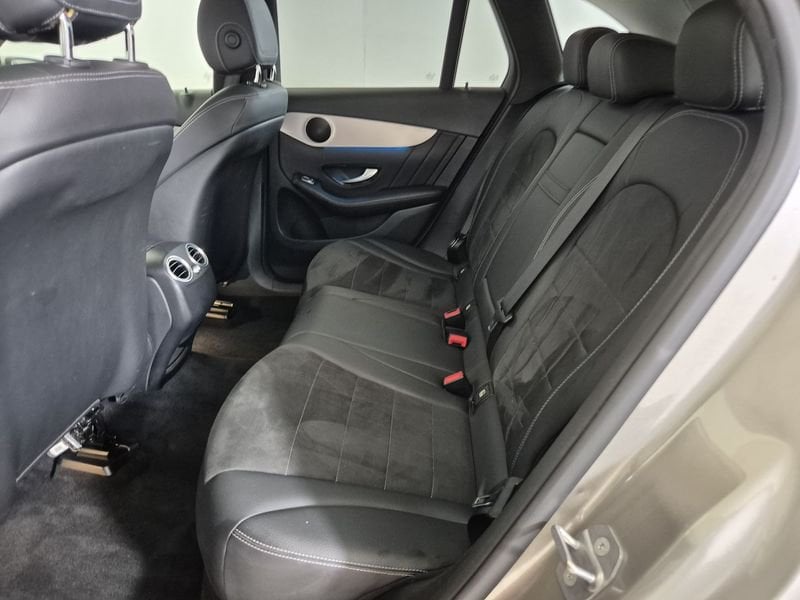 https://cdn-dk.caraffinity.it/dealer/datafiles/vehicle/images/800/1452/bEEatYCHlkmuvEMH.jpg