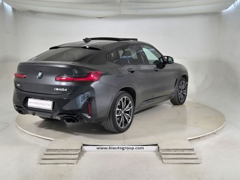 https://cdn-dk.caraffinity.it/dealer/datafiles/vehicle/images/800/1452/bLbfg7fuqAGCFLV0.jpg