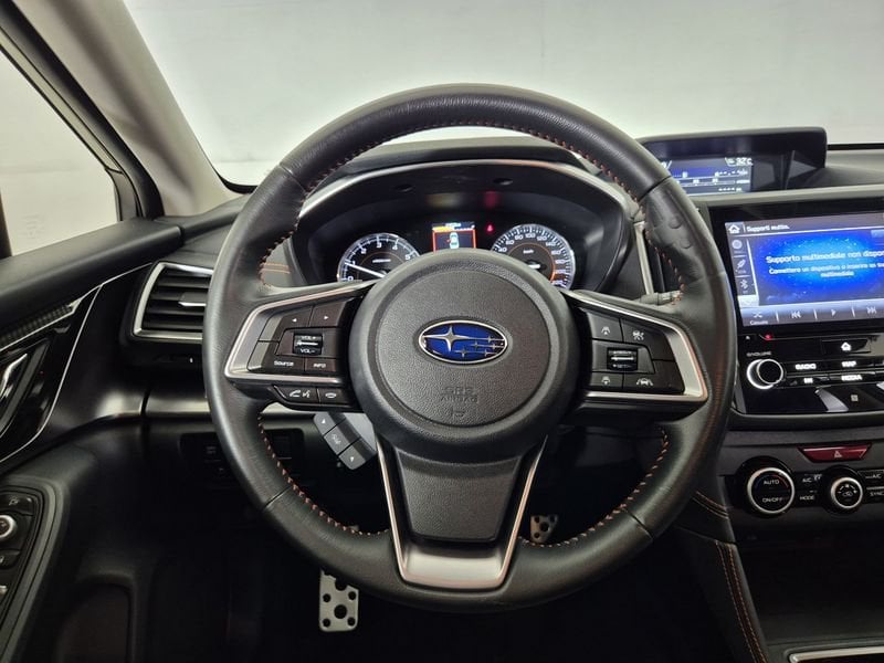 https://cdn-dk.caraffinity.it/dealer/datafiles/vehicle/images/800/1452/bWuqw3aYuG87Xuvh.jpg