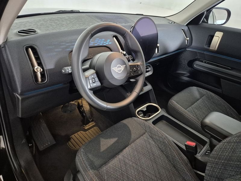 https://cdn-dk.caraffinity.it/dealer/datafiles/vehicle/images/800/1452/bagZtPYrMg5u5lox.jpg