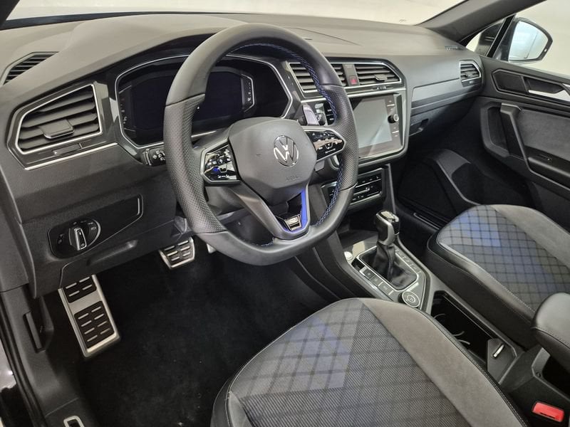 https://cdn-dk.caraffinity.it/dealer/datafiles/vehicle/images/800/1452/d7NoJajqdLa5EhVD.jpg