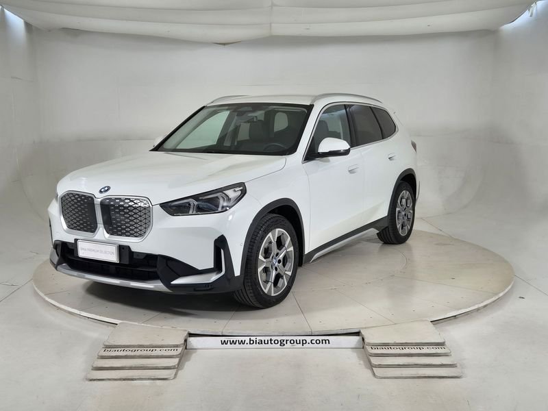 https://cdn-dk.caraffinity.it/dealer/datafiles/vehicle/images/800/1452/e6VocE6JuOqMNlvb.jpg?format=jpeg