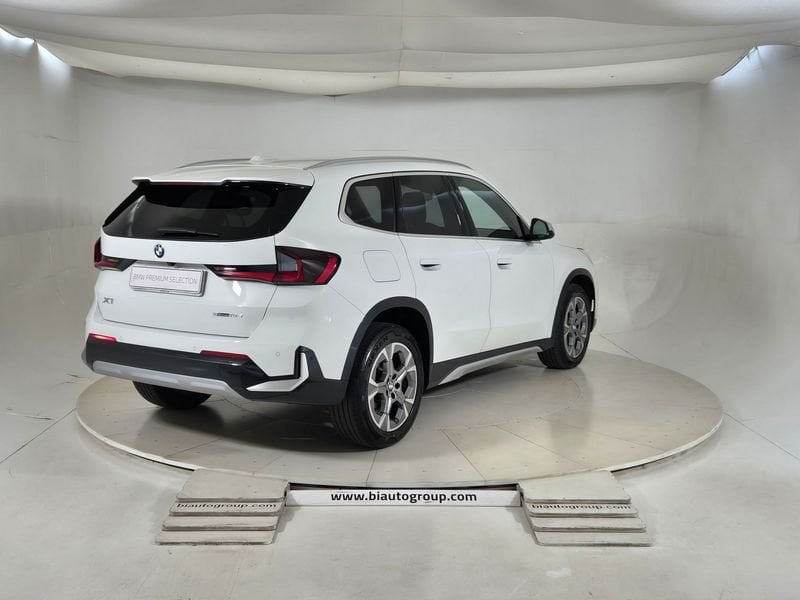 https://cdn-dk.caraffinity.it/dealer/datafiles/vehicle/images/800/1452/ekwpdGTGy2CAJYs6.jpg