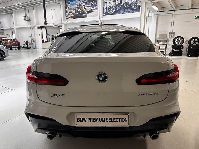 https://cdn-dk.caraffinity.it/dealer/datafiles/vehicle/images/800/1452/f8y4JS6FwsoSFXVW.jpeg