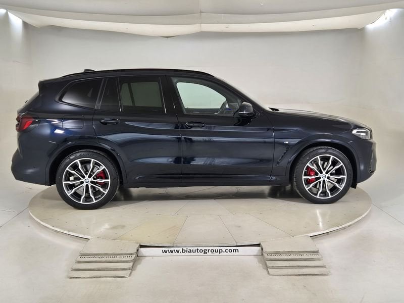 https://cdn-dk.caraffinity.it/dealer/datafiles/vehicle/images/800/1452/fUCwbjU5vP5WidH2.jpg