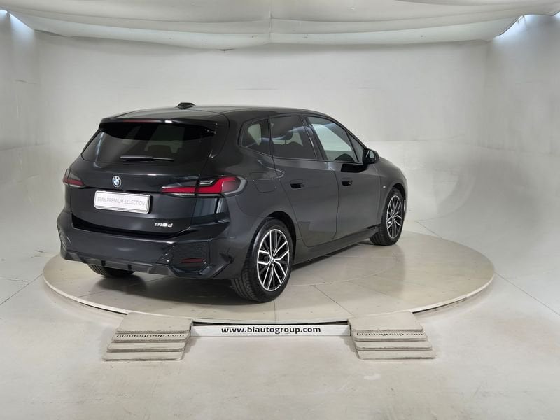 https://cdn-dk.caraffinity.it/dealer/datafiles/vehicle/images/800/1452/fX1Y1hYRT2WIhr2J.jpg