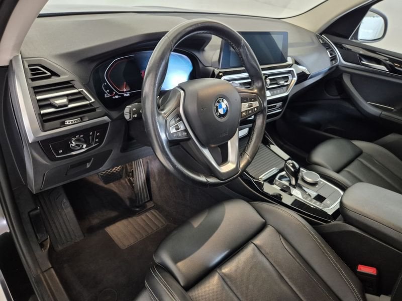 https://cdn-dk.caraffinity.it/dealer/datafiles/vehicle/images/800/1452/fgBVxhKLYSjNQfL2.jpg