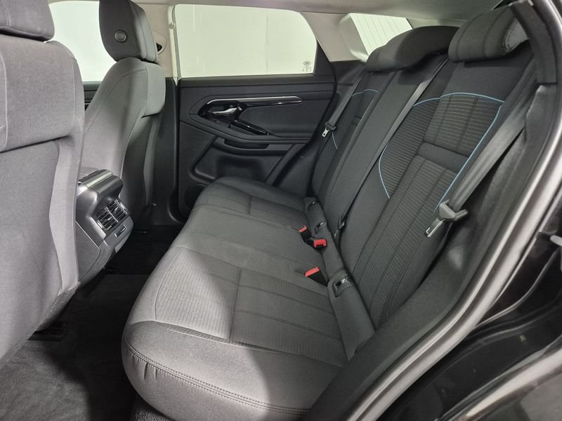 https://cdn-dk.caraffinity.it/dealer/datafiles/vehicle/images/800/1452/gcFJpbgLbd6F3cm1.jpg