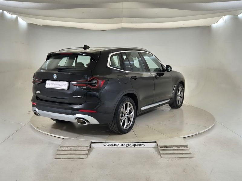 https://cdn-dk.caraffinity.it/dealer/datafiles/vehicle/images/800/1452/h1cpNf47zCZIWfmC.jpg