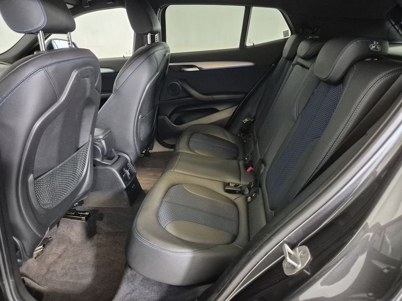 https://cdn-dk.caraffinity.it/dealer/datafiles/vehicle/images/800/1452/hd41ZqXiOTde0LSF.jpg