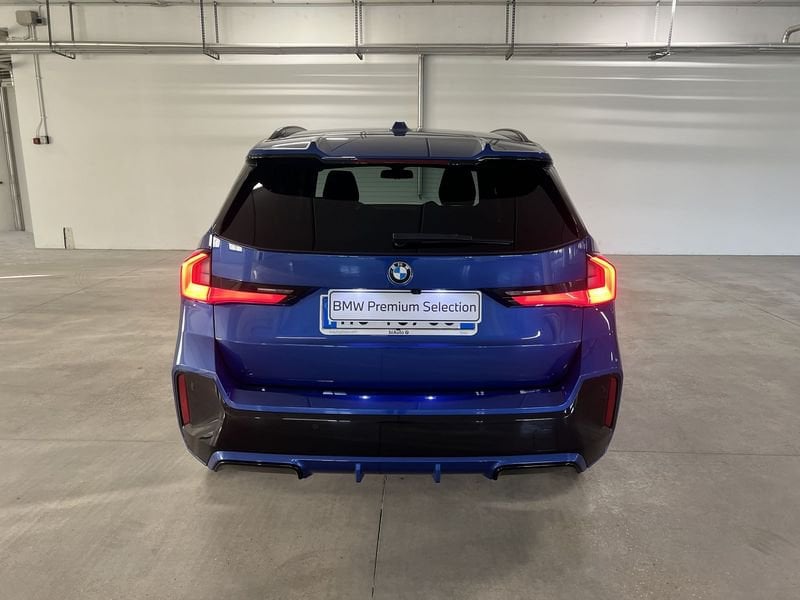 https://cdn-dk.caraffinity.it/dealer/datafiles/vehicle/images/800/1452/iRA5wLutUITKYwAA.jpeg