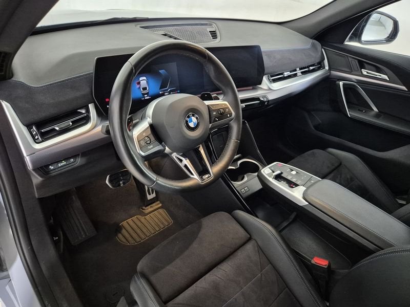 https://cdn-dk.caraffinity.it/dealer/datafiles/vehicle/images/800/1452/ijRlK19Z2Kqhyio9.jpg
