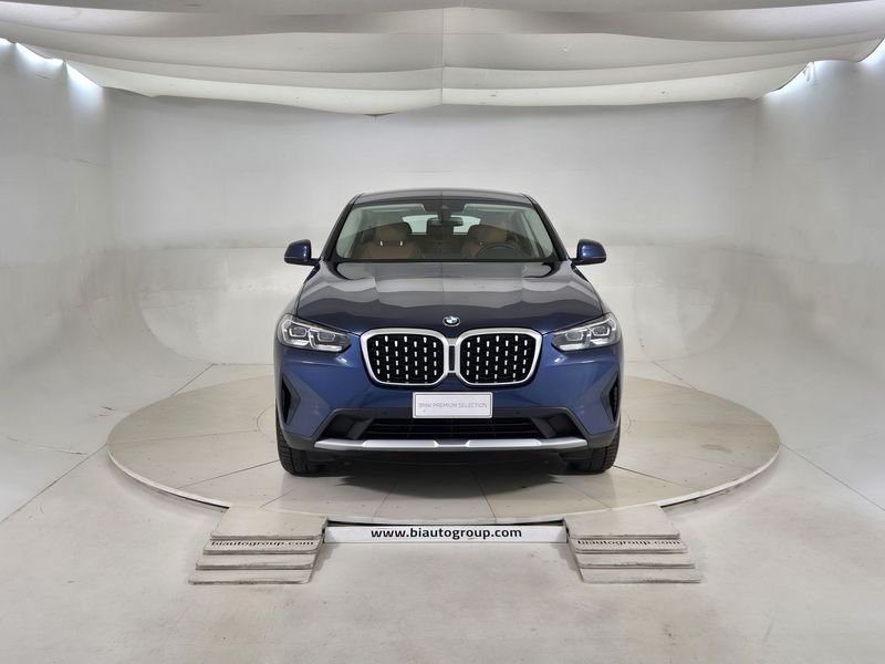 https://cdn-dk.caraffinity.it/dealer/datafiles/vehicle/images/800/1452/ipUp40jTgV33eoaw.jpg