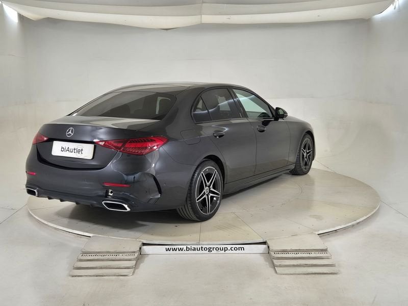 https://cdn-dk.caraffinity.it/dealer/datafiles/vehicle/images/800/1452/j07tpznCA37AJjOW.jpg