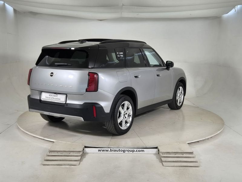 https://cdn-dk.caraffinity.it/dealer/datafiles/vehicle/images/800/1452/jEZkVr9JpMOz7Gw3.jpg