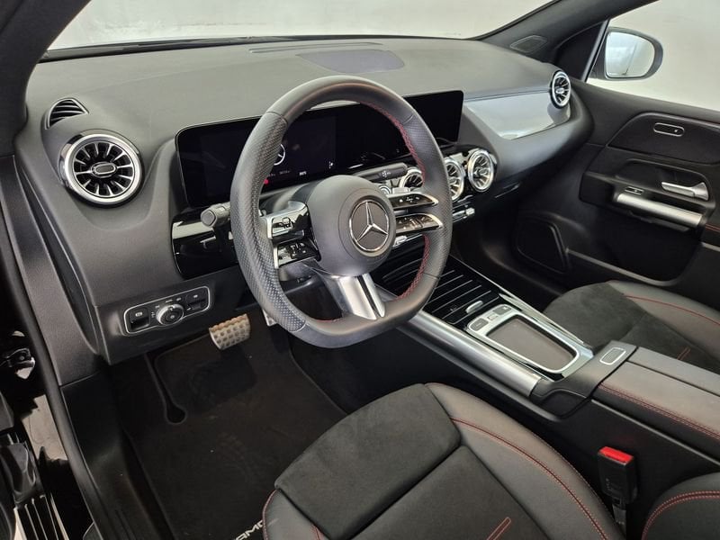 https://cdn-dk.caraffinity.it/dealer/datafiles/vehicle/images/800/1452/kMNPf7U4157OSgu1.jpg