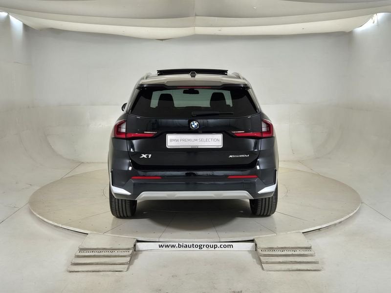https://cdn-dk.caraffinity.it/dealer/datafiles/vehicle/images/800/1452/lN7UKs1hgdvO1N1l.jpg