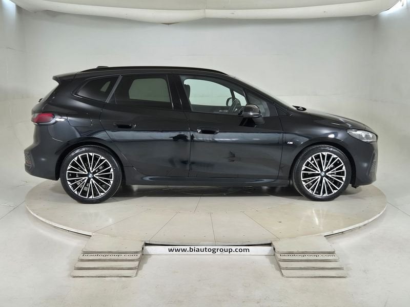 https://cdn-dk.caraffinity.it/dealer/datafiles/vehicle/images/800/1452/mkh0ajfINxS1EuzE.jpg