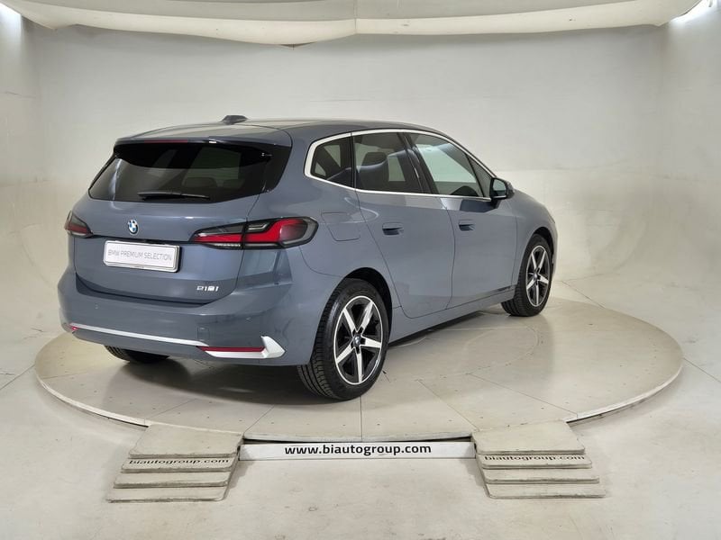 https://cdn-dk.caraffinity.it/dealer/datafiles/vehicle/images/800/1452/oLaMCjOSAuv6j1id.jpg