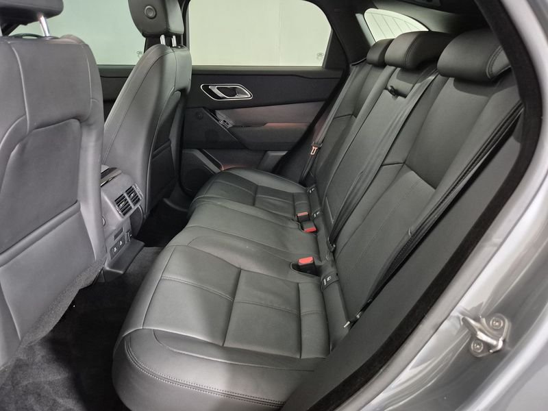 https://cdn-dk.caraffinity.it/dealer/datafiles/vehicle/images/800/1452/ocGR3SshnpL2rK1K.jpg