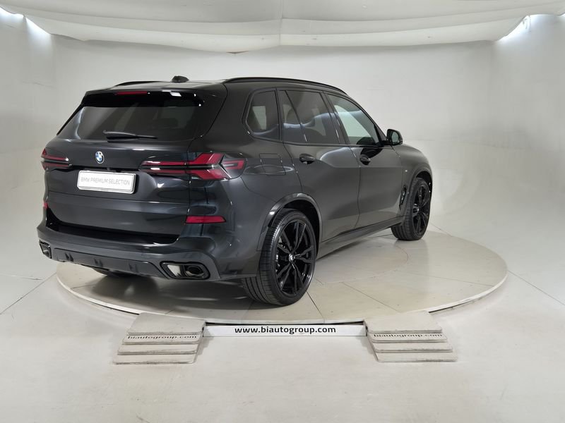 https://cdn-dk.caraffinity.it/dealer/datafiles/vehicle/images/800/1452/ojH0mMD6TQc9Ty72.jpg
